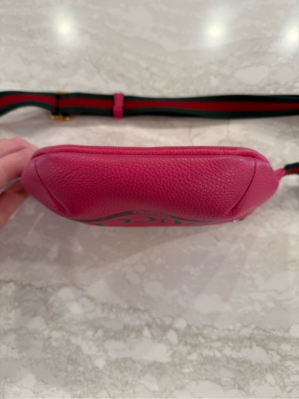 Gucci Pink Leather Crossbody Belt Bag with Green-Red Stripe - Picture 3 of 5